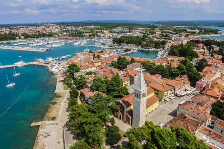App Carla Apartment Novigrad  Exterior photo
