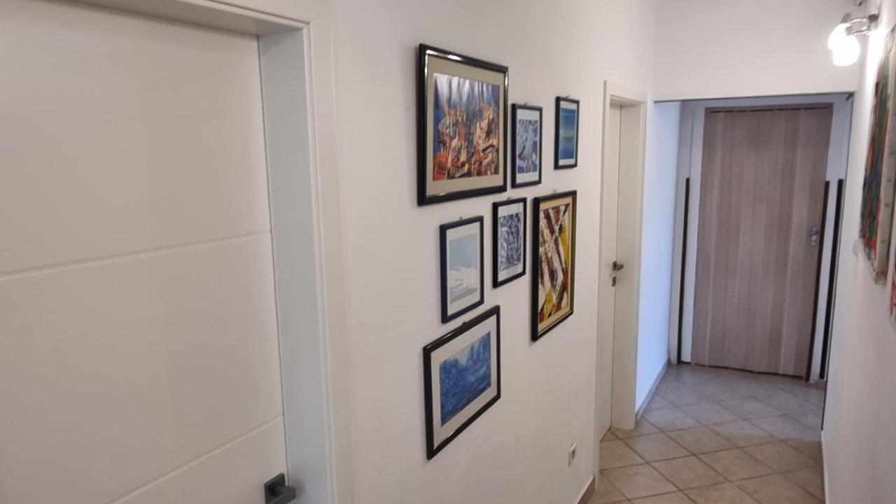 App Carla Apartment Novigrad  Exterior photo